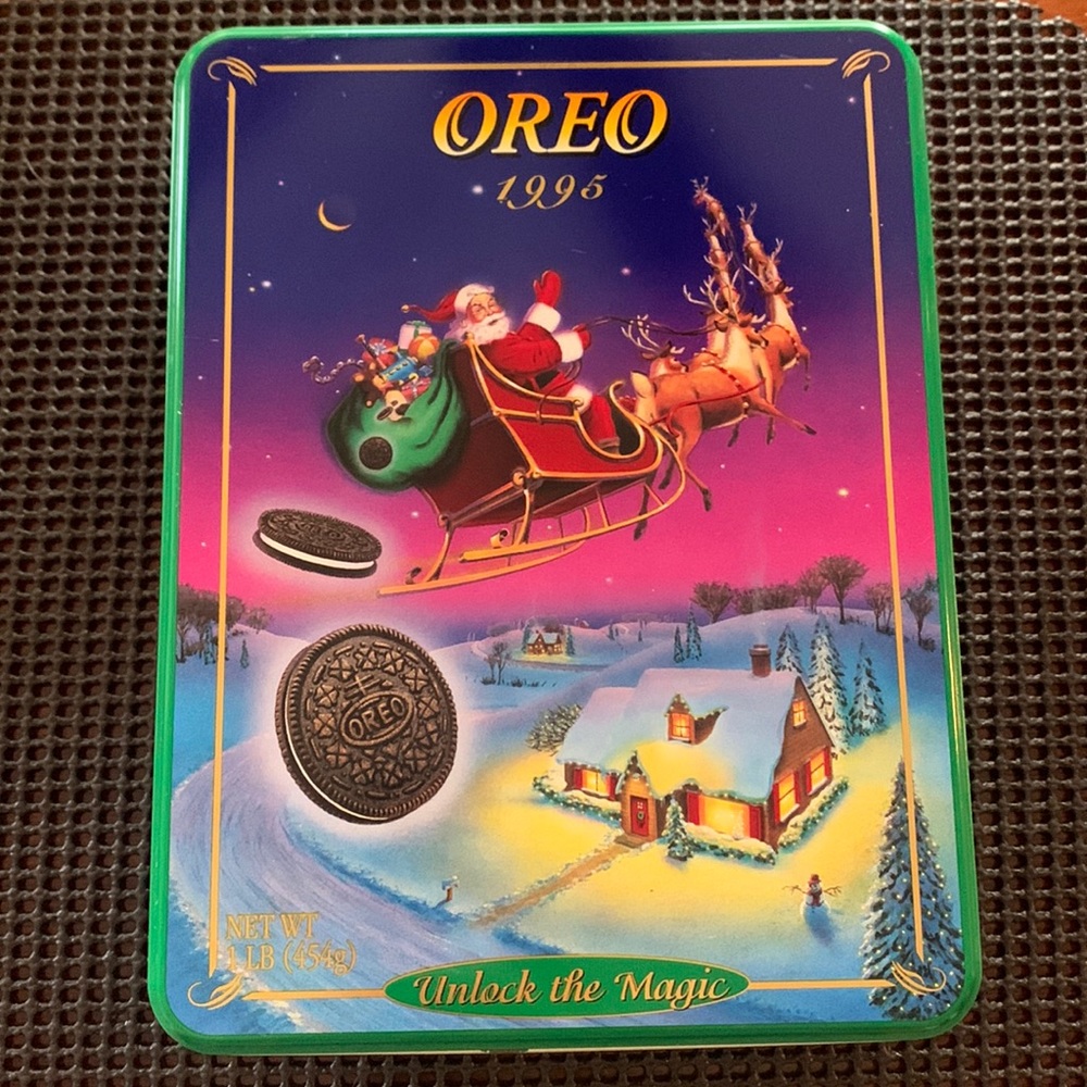 Nabisco Kitchen Vintage 1995 Oreo Cookie Unlock The Magic Christmas Holiday Tin